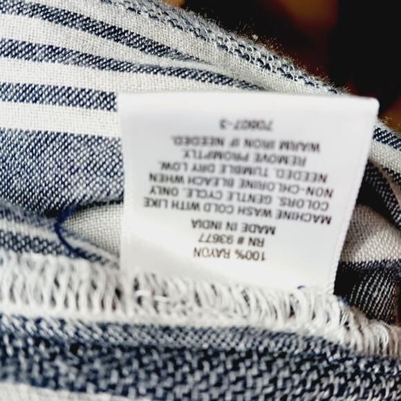 Skirt Midi a.n.a. Gray Striped Midi Boho Minimalist Coastal Chic Cruise Size M - Picture 6 of 6